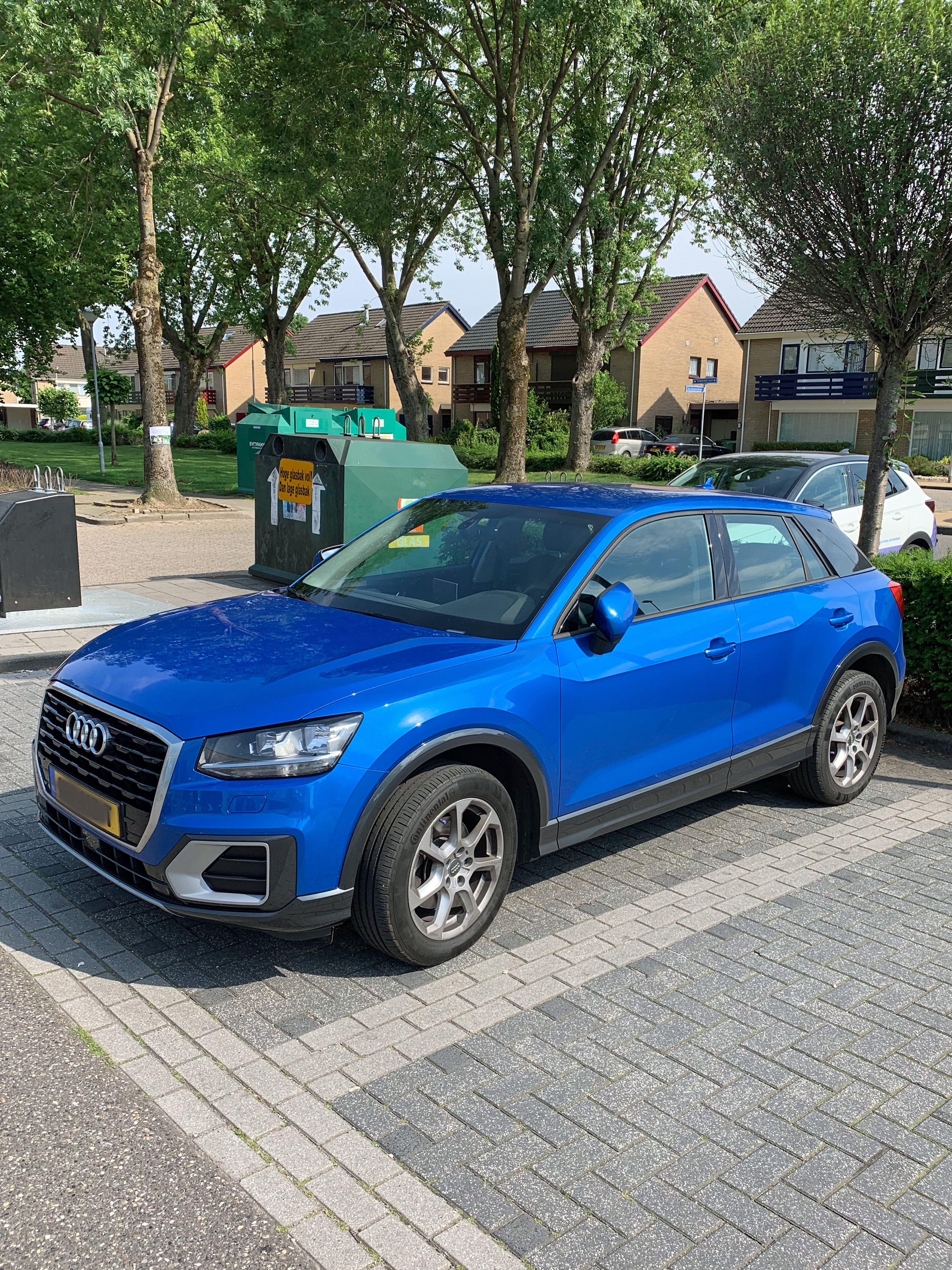 190618AudiQ.jpg