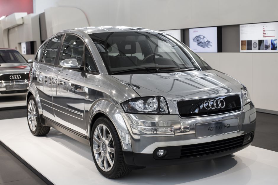 audi-a2-couleur-argent.jpg