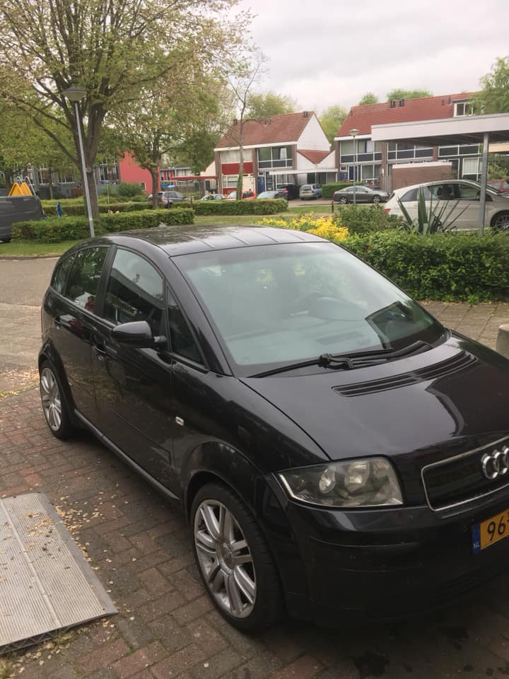 audi a2.jpg