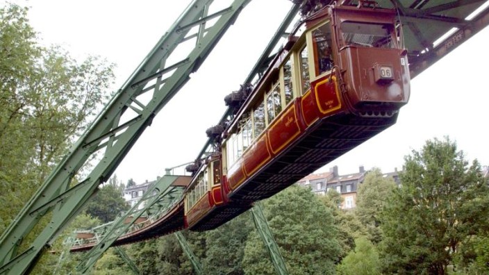 schwebebahn.jpg