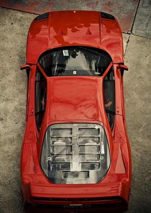 Ferrari_engine.jpg