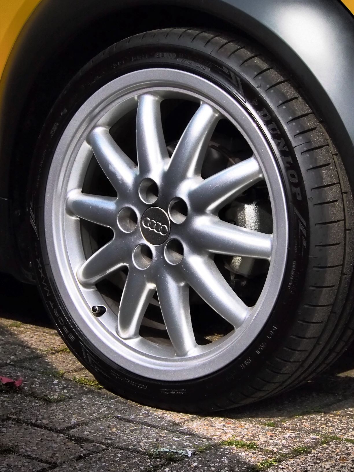 audi8.JPG