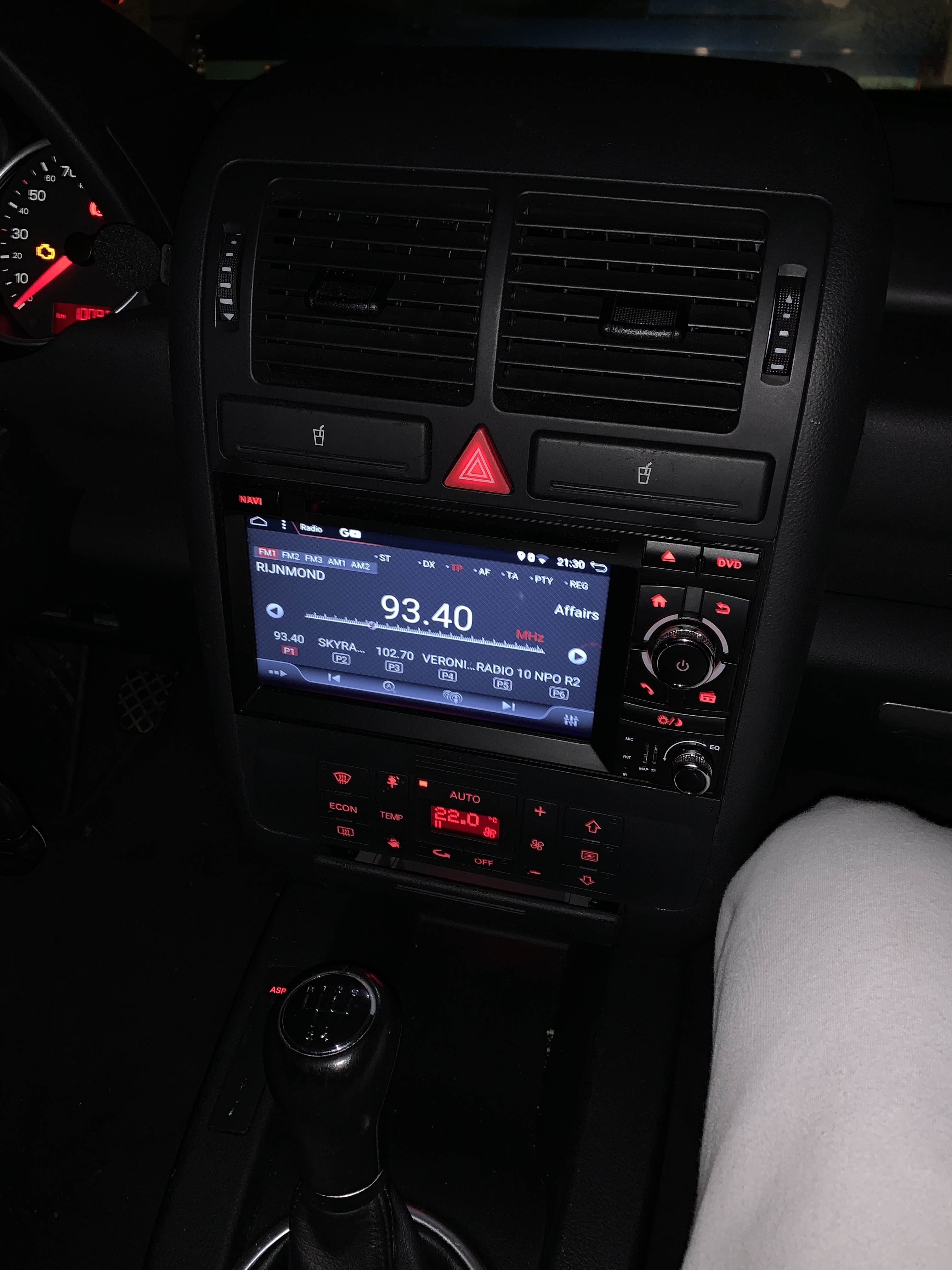 radio 1.jpg
