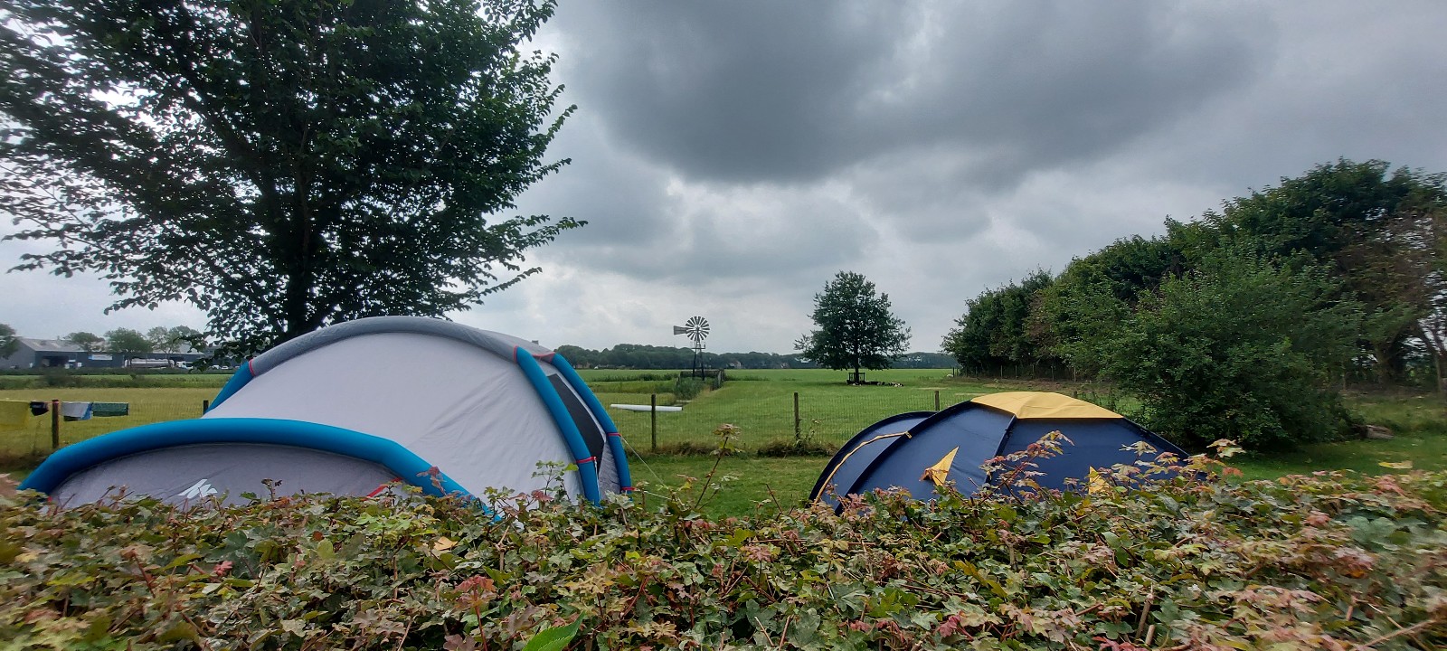 Tentenkamp.jpg